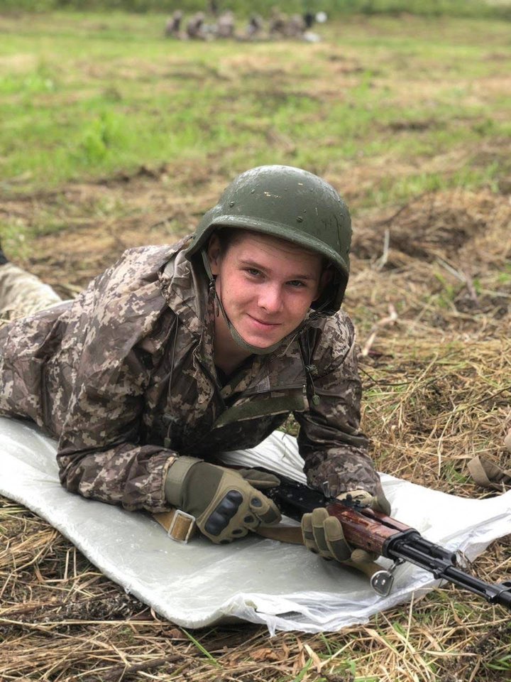 Наші випускники демонструють набуті знання, уміння та навички у стінах вищих військових навчальних закладів.