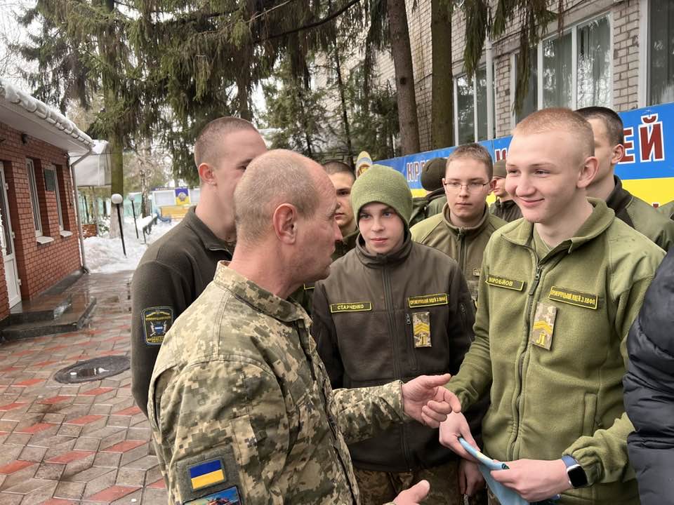 Зустріч ліцеїстів із Героєм України — Олександром Кроковцем, сержантом Збройні сили України.