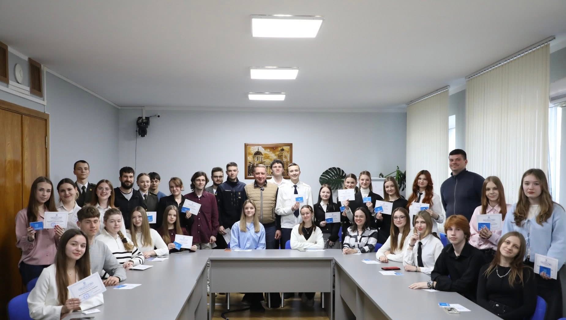 Ліцеїсти Кременчуцького ліцею з ПВФП — серед стипендіатів міської ради!