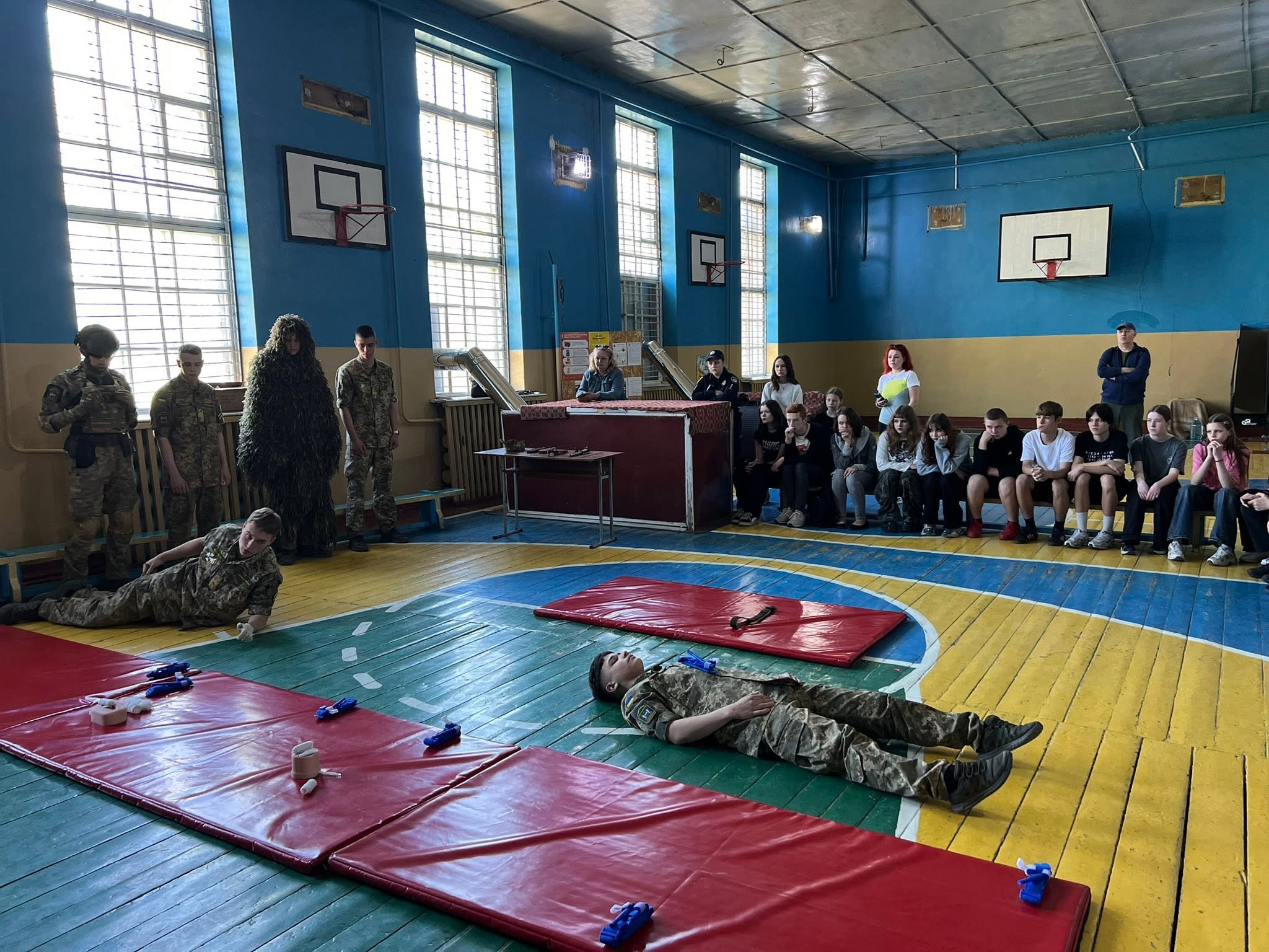 Змістовний урок національно-патріотичного спрямування «Не будь байдужим: твоя роль важлива» для учнів Кременчуцької гімназії №24 .